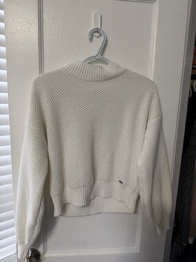 Hollister Cream Mock Neck Textured Sweater